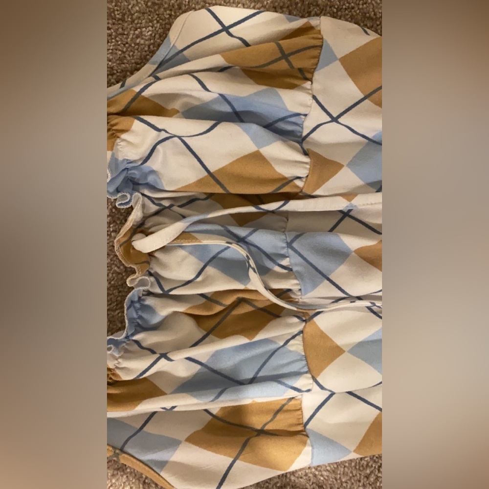 Rue 21, stylish and comfy blue light brown and white Large dress.